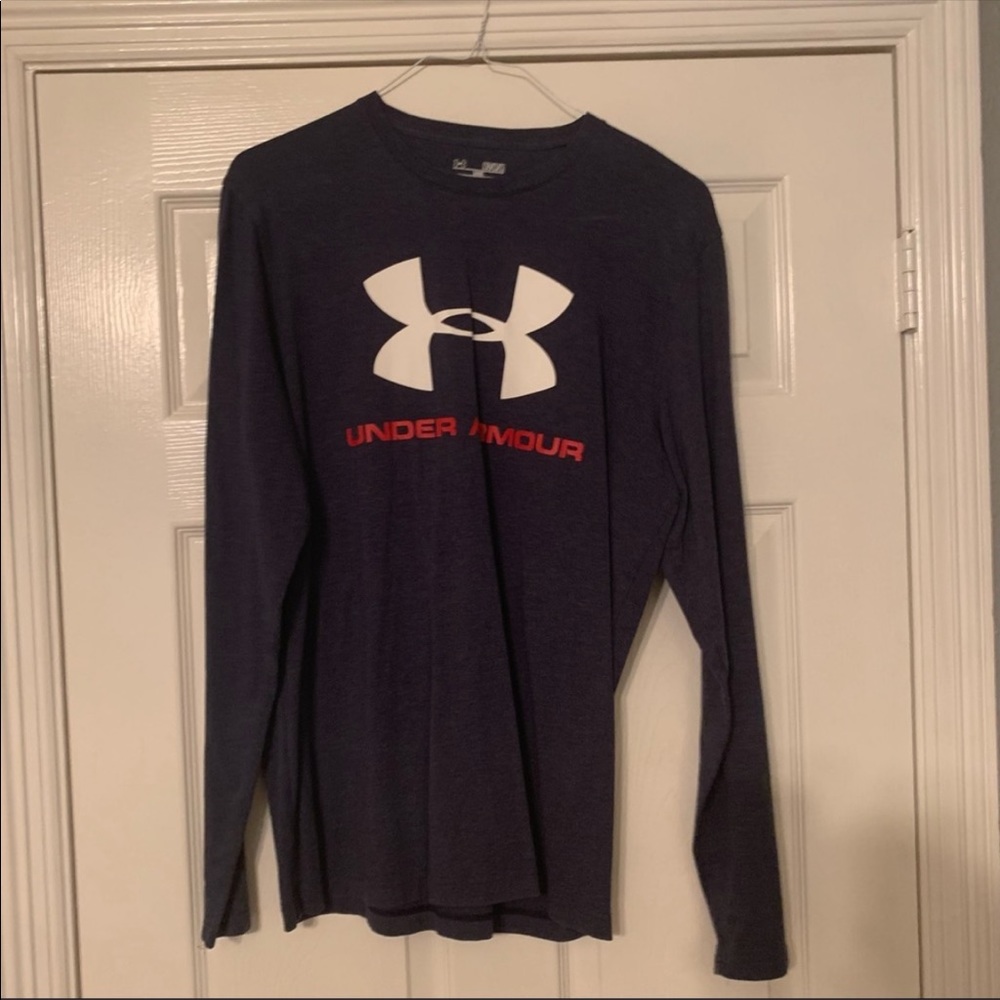 Navy Under Armour long sleeve shirt loose